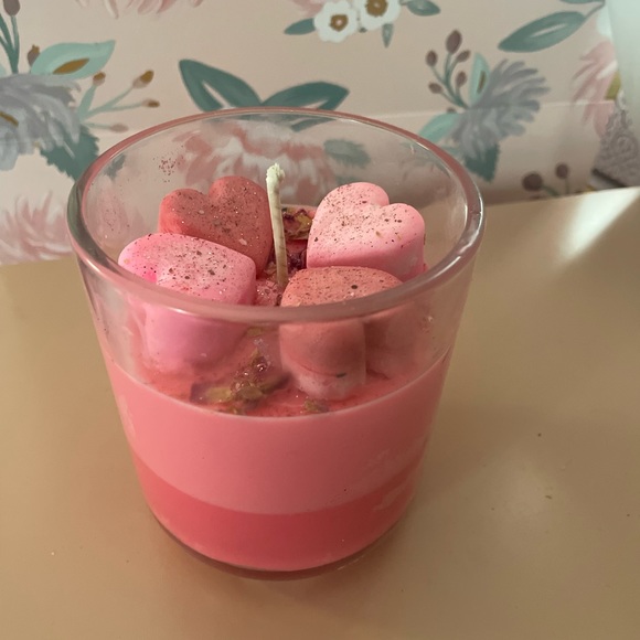 Sweet Valentine’s love Manifestation Candle 🔮🕯️ - Picture 3 of 5